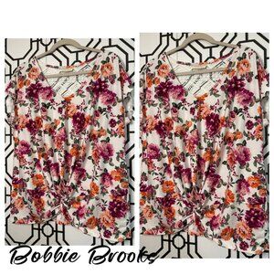Bobbie Brooks Ladies V Neck, Lace Super Soft , Stretchy Blouse Size 1X Plus Size